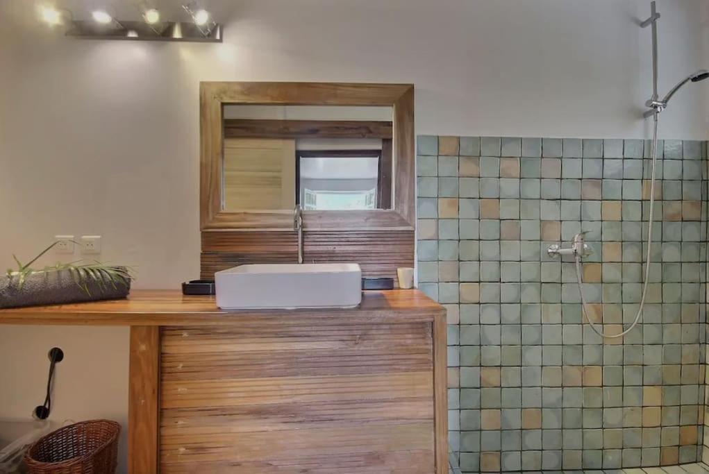 Cottage Saudade - Les Terres Basses Ngoại thất bức ảnh